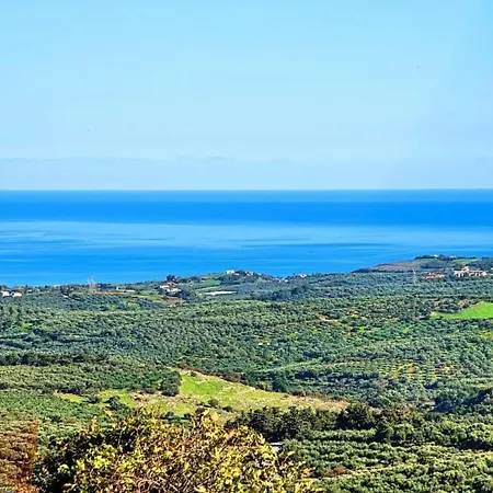 Holiday home Grand View Mit Blick Auf Wasser By Interhome Chania (Crete)